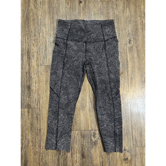 Lululemon Leggings Fast Free Crop II 19" *Nulux Size 4 Black And White - Picture 1 of 8